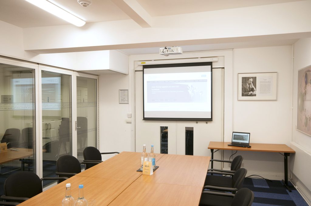 Photo of a medium sized meeting room in a boardroom style